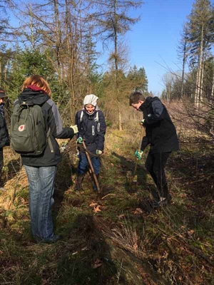 Junior-Rangers-Bomen-planten-14-3-2020