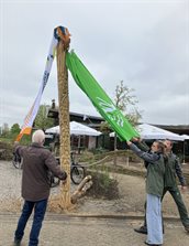 openingshandeling door Els Dubbink (staatsbosbeheer), Hans Haerkens (nationaal park) en Harry Dekker (staatsbosbeheer)